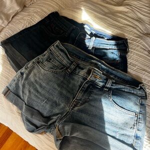 Old Navy Women's Dark and Light Blue Jean Shorts